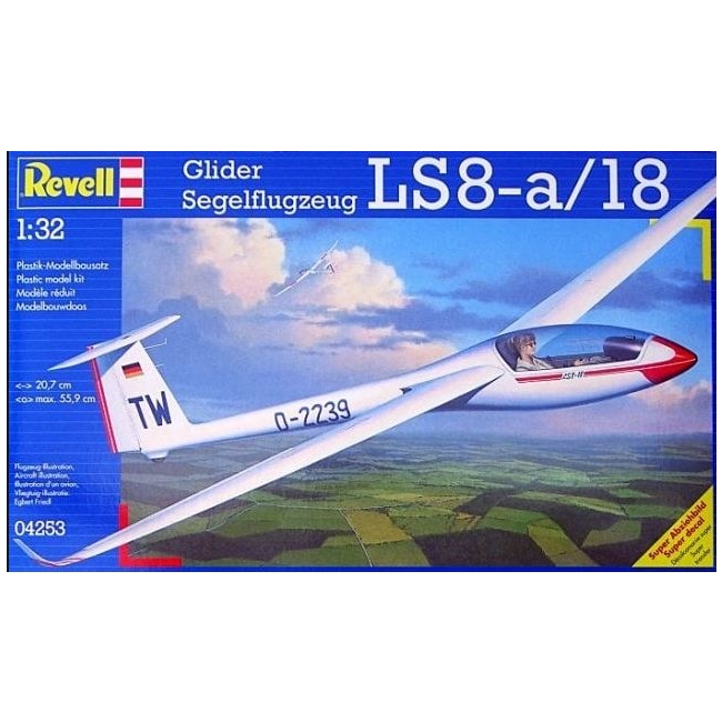 REVELL modelluppsättning Glidflygplan LS 8-a/18 1:32